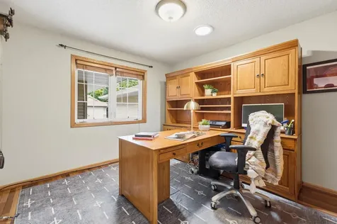 809 White Oak Court New Brighton MN 55112