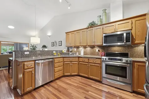 809 White Oak Court New Brighton MN 55112