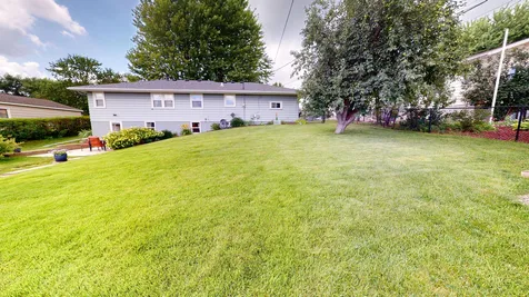 1402 Marie Avenue Albert Lea MN 56007