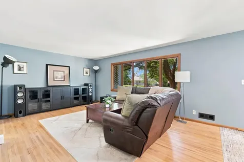 9101 Upton Avenue S Bloomington MN 55431