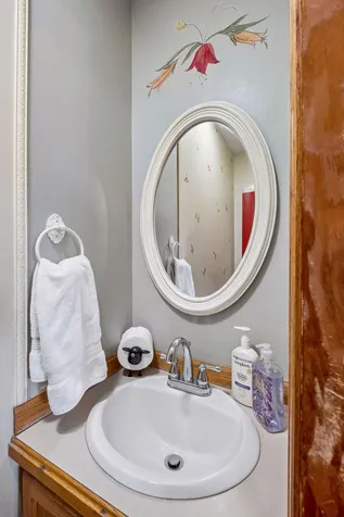 1114 Gibbs Avenue Saint Paul MN 55108