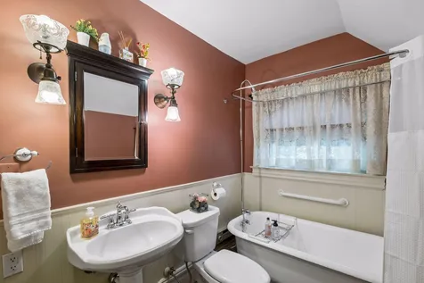 1114 Gibbs Avenue Saint Paul MN 55108