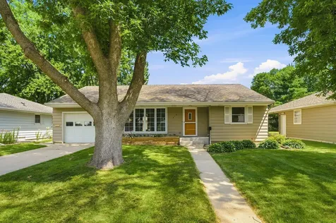 215 Meray Boulevard Mankato MN 56001