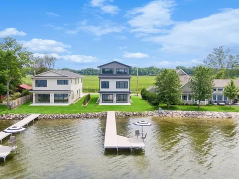 3800 Enchanted Lane Minnetrista MN 55364