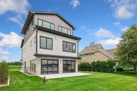 3800 Enchanted Lane Minnetrista MN 55364
