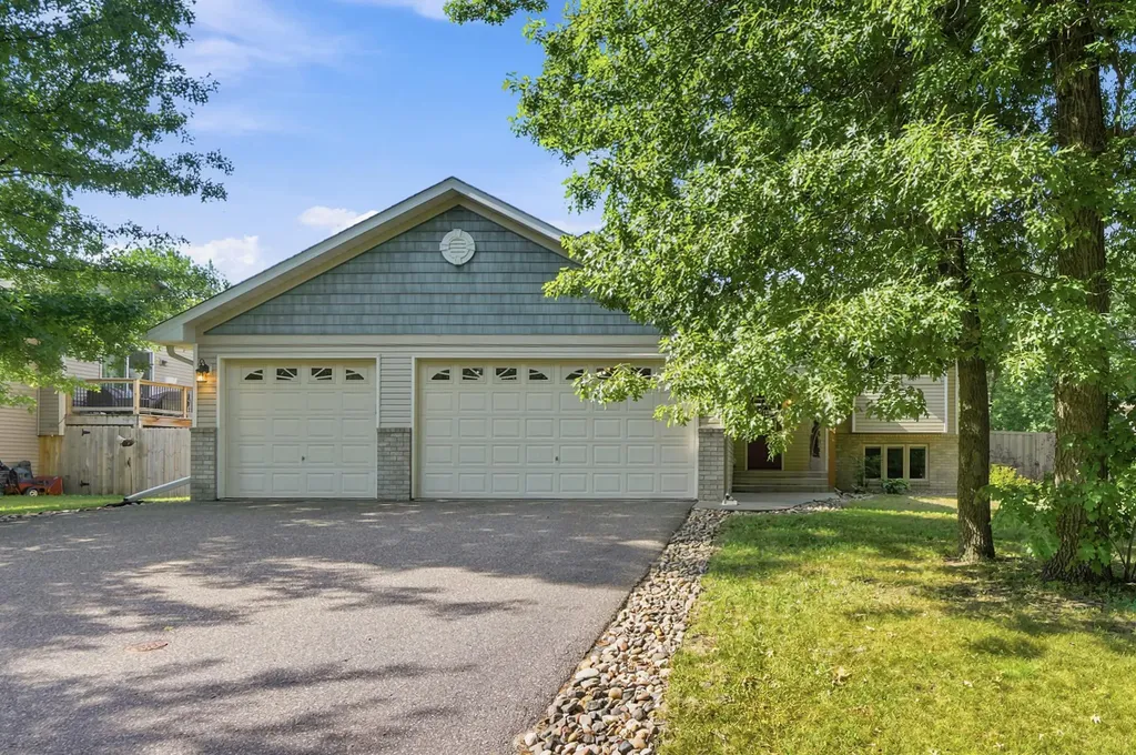 722 79th Street Lino Lakes MN 55014