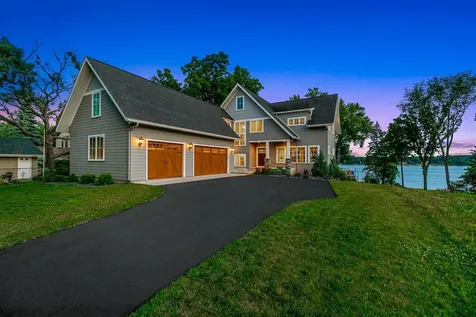 9934 199th Street W Lakeville MN 55044
