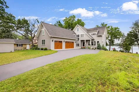 9934 199th Street W Lakeville MN 55044