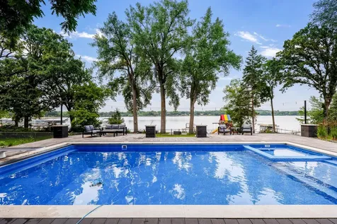 9934 199th Street W Lakeville MN 55044