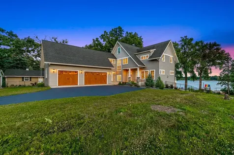 9934 199th Street W Lakeville MN 55044