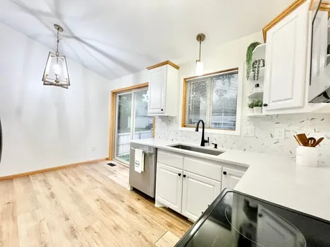 2011 Lake View Drive Prior Lake MN 55352