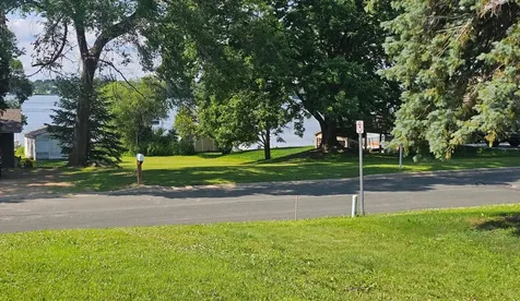 2011 Lake View Drive Prior Lake MN 55352