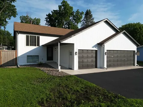 2011 Lake View Drive Prior Lake MN 55352