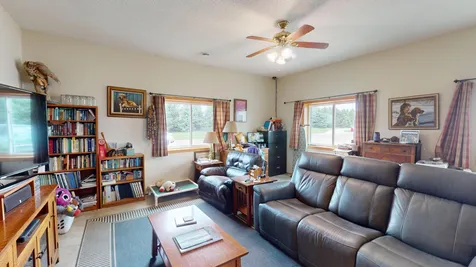 15647 29th Avenue SE Blooming Prairie MN 55917