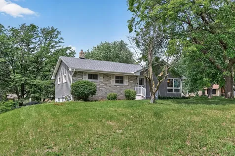 1791 Atlantic Street Maplewood MN 55109
