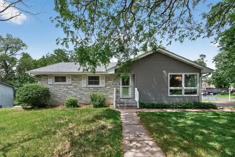 1791 Atlantic Street Maplewood MN 55109