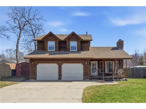 703 Shady Ridge Road NW Hutchinson MN 55350