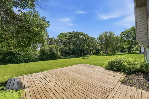 1827 Hydram Avenue N Oakdale MN 55128