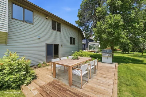 1827 Hydram Avenue N Oakdale MN 55128