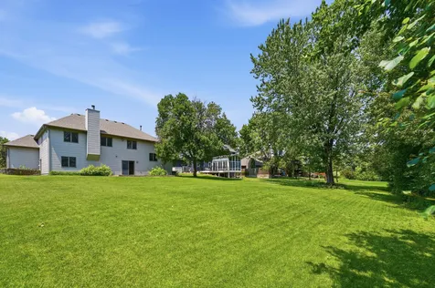 1827 Hydram Avenue N Oakdale MN 55128