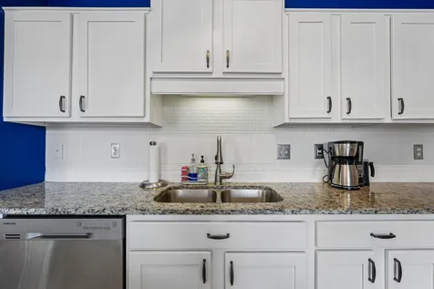 20651 Hampshire Way Lakeville MN 55044