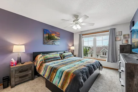 20651 Hampshire Way Lakeville MN 55044