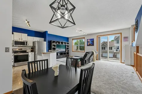 20651 Hampshire Way Lakeville MN 55044