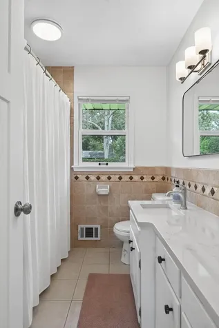 409 Manor Drive NE Spring Lake Park MN 55432