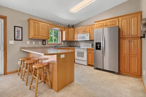 624 29th Street N Moorhead MN 56560