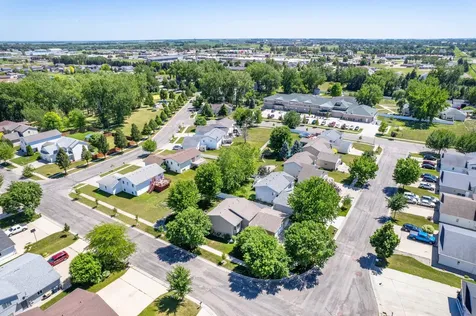 624 29th Street N Moorhead MN 56560