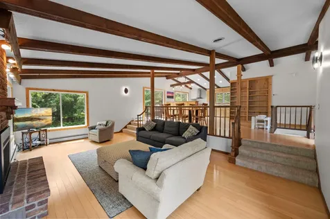 7920 Hill Trail N Lake Elmo MN 55042
