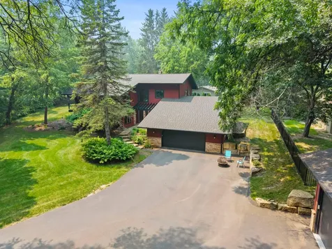 7920 Hill Trail N Lake Elmo MN 55042