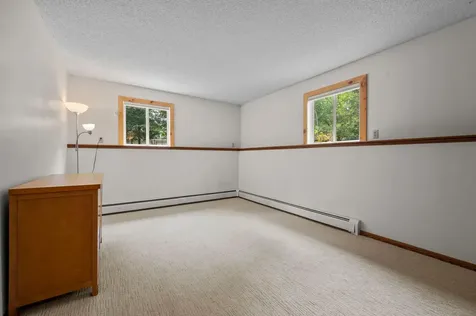 7920 Hill Trail N Lake Elmo MN 55042