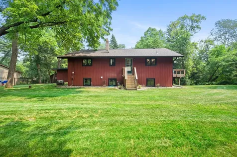 7920 Hill Trail N Lake Elmo MN 55042