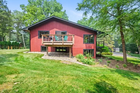 7920 Hill Trail N Lake Elmo MN 55042