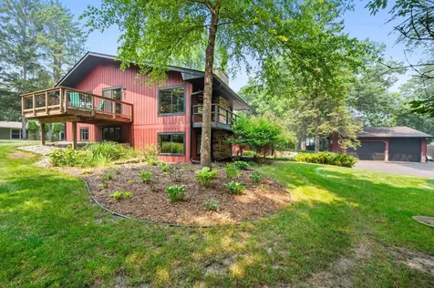 7920 Hill Trail N Lake Elmo MN 55042