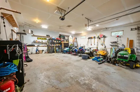 7920 Hill Trail N Lake Elmo MN 55042