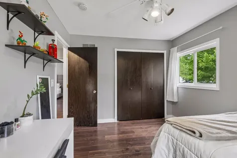 1848 Evergreen Draw Woodbury MN 55125