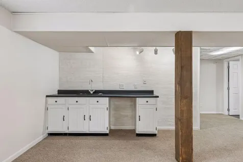 1848 Evergreen Draw Woodbury MN 55125