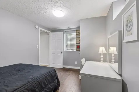 1848 Evergreen Draw Woodbury MN 55125