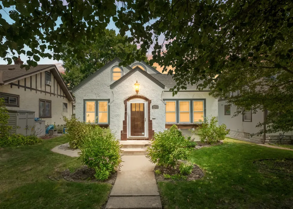 3023 Ulysses Street NE Minneapolis MN 55418