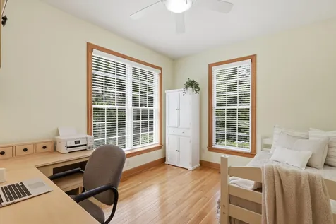 4910 Steeplechase Court Eagan MN 55122