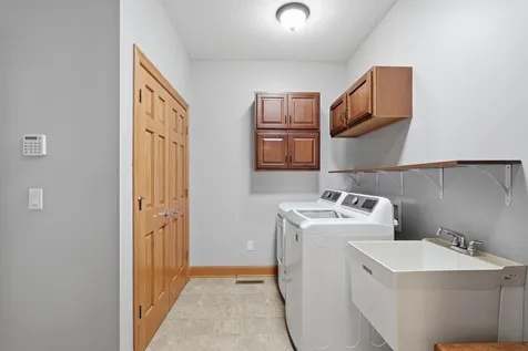 4910 Steeplechase Court Eagan MN 55122