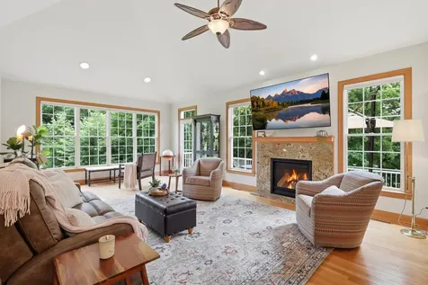 4910 Steeplechase Court Eagan MN 55122