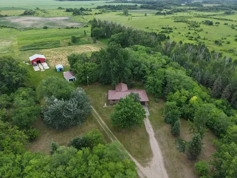 27560 280th Avenue SE Brooks MN 56715