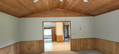 27560 280th Avenue SE Brooks MN 56715