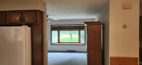 27560 280th Avenue SE Brooks MN 56715