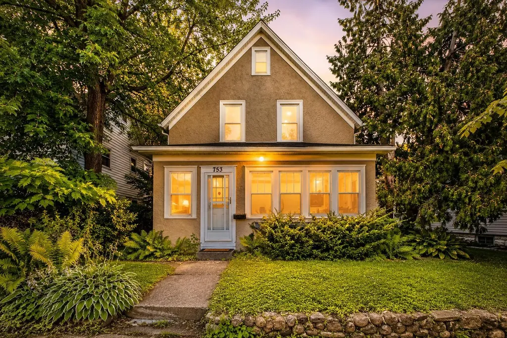 753 Hall Avenue Saint Paul MN 55107