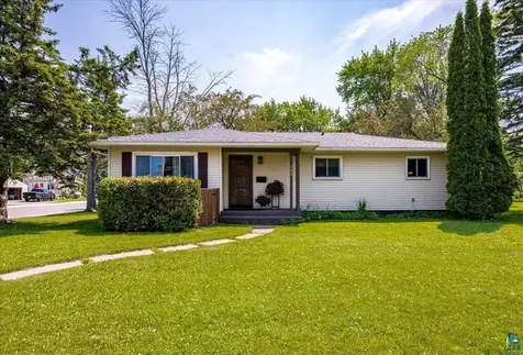 702 N 21st Street Superior WI 54880