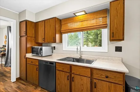 702 N 21st Street Superior WI 54880